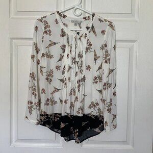 Pale Sky Top Blouse Women XS Hummingbird Floral Tunic Rayon Long Sleeve